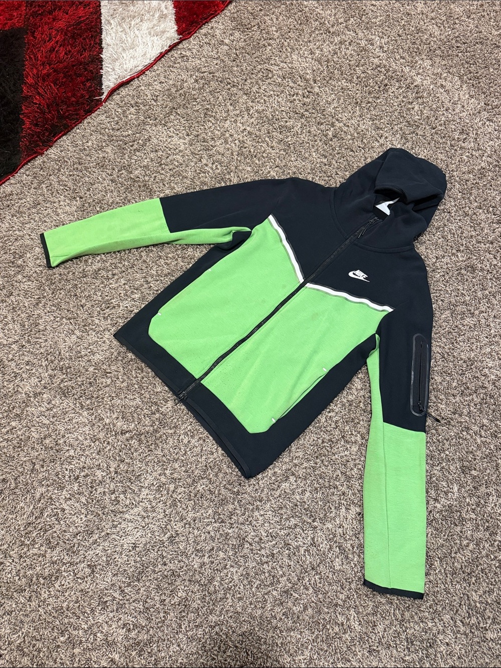 Nike tech - Picture 3 of 8